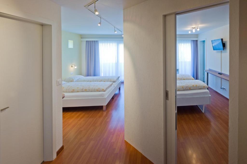 Hotel Drei Koenige アインジーデルン 部屋 写真